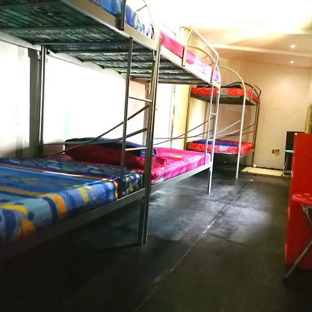 Monkey Motel Cafe Malakka Dış mekan fotoğraf
