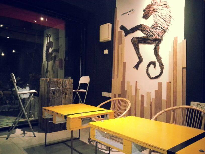 Monkey Motel Cafe Malakka Dış mekan fotoğraf