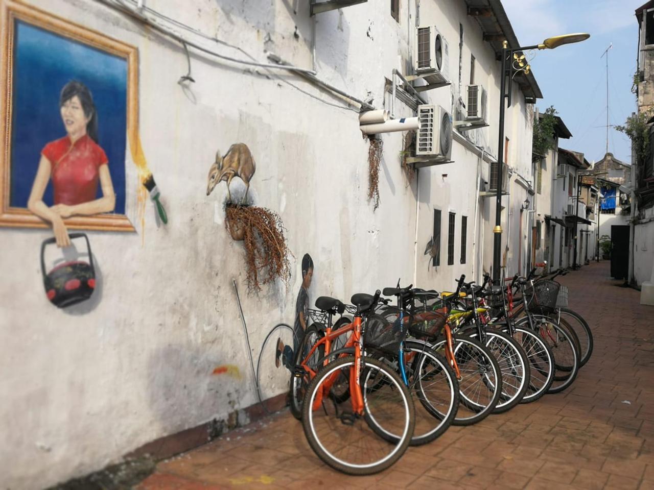 Monkey Motel Cafe Malakka Dış mekan fotoğraf